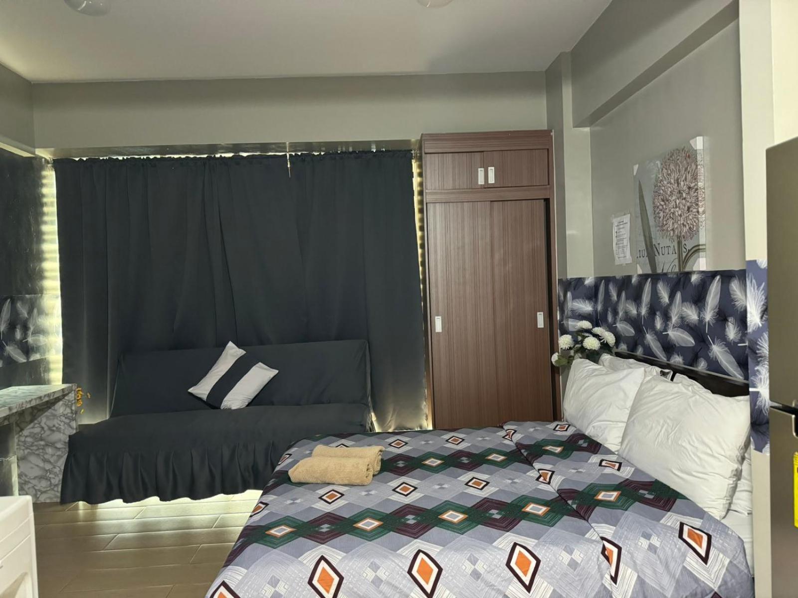 Henry'S Newport Condotel Pasay Extérieur photo