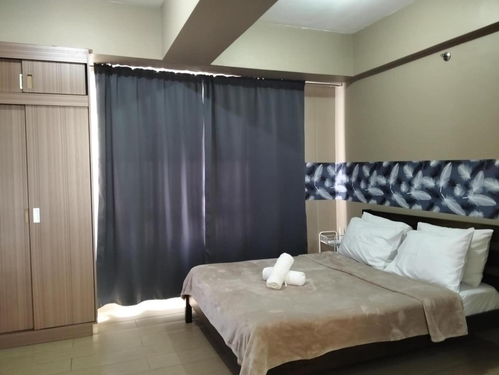 Henry'S Newport Condotel Pasay Extérieur photo