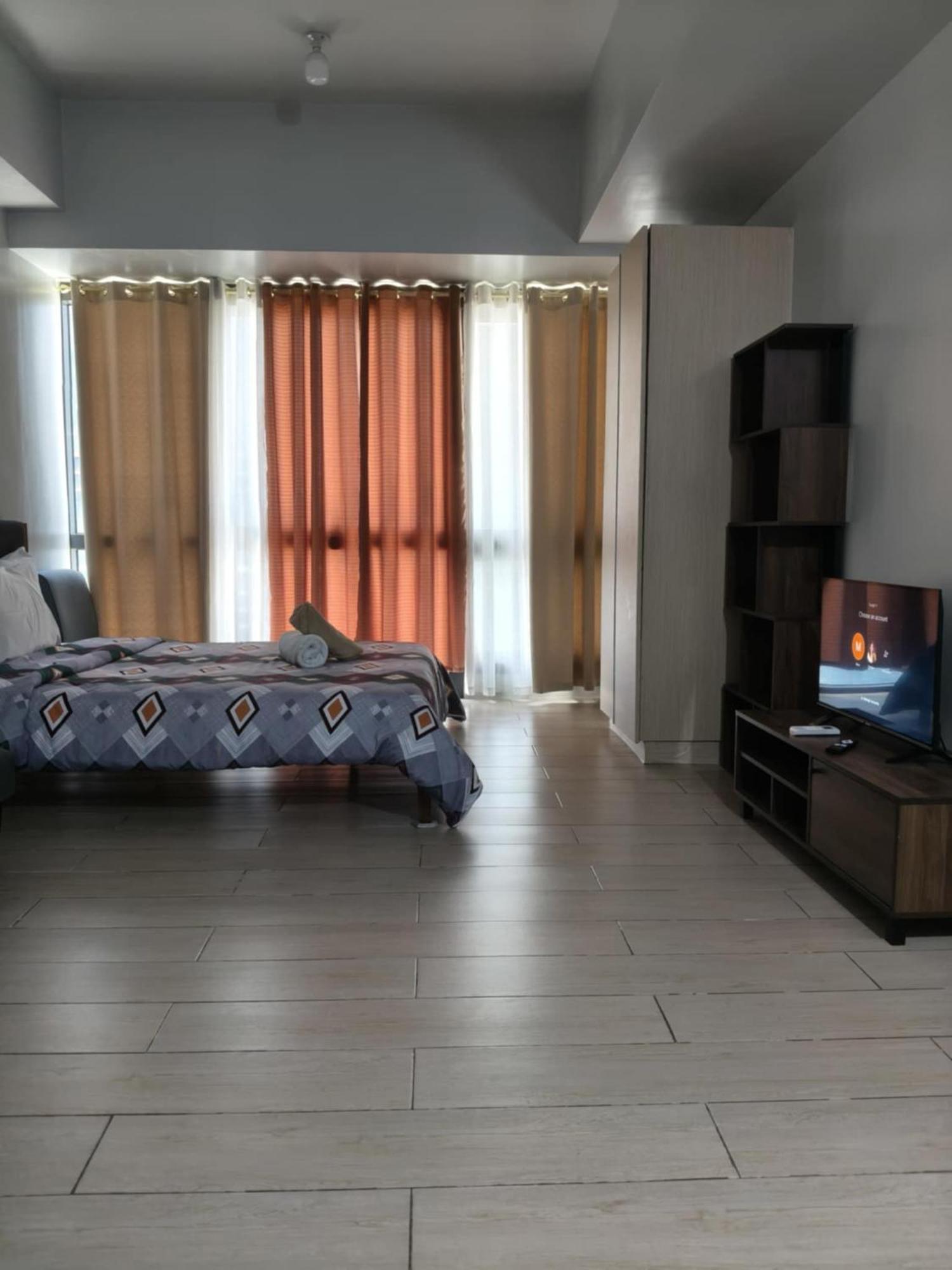 Henry'S Newport Condotel Pasay Extérieur photo